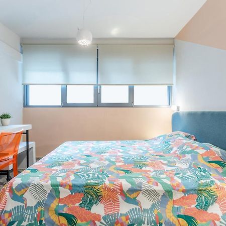 Pop Art Homm In Groovy Koukaki Apartment Athens Luaran gambar
