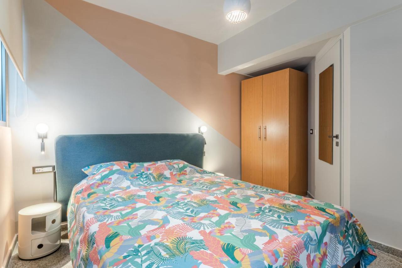 Pop Art Homm In Groovy Koukaki Apartment Athens Luaran gambar